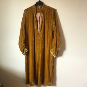 Maxi Dahlia Velvet Duster